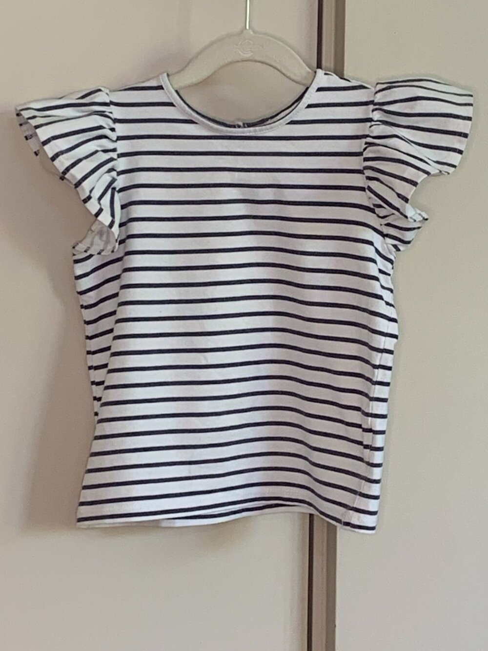 Janie and Jack Navy Stripe Flutter Sleeve Top | Girls Size 4 | Classic Coastal T